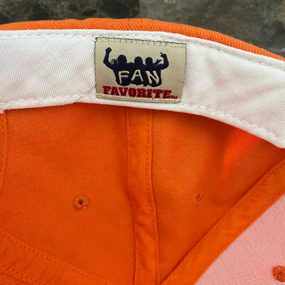 Tennesse Volunteers Strapback Hat Adult One Size Orange Cap Flaw on Back - Picture 2 of 9